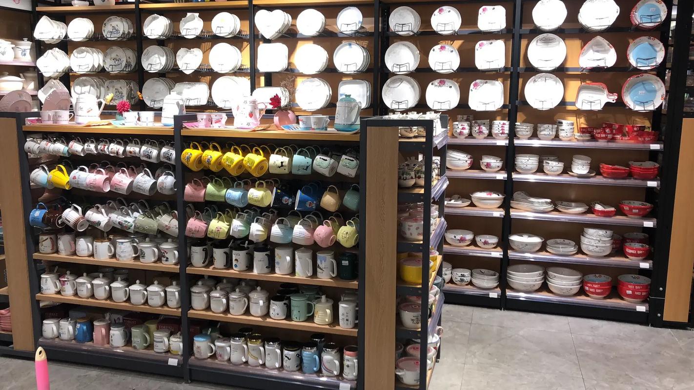 探索南国小商品批发市场 日用百货的宝藏世界